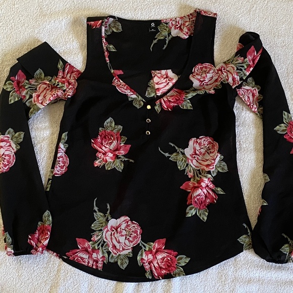 G by Guess Floral Cold Shoulder Long Sleeved Blouse - Picture 1 of 3